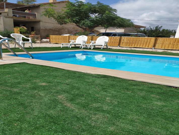 Casa rural para 6 personas, con jardín además de terraza y piscina en Delta del Ebro - 4