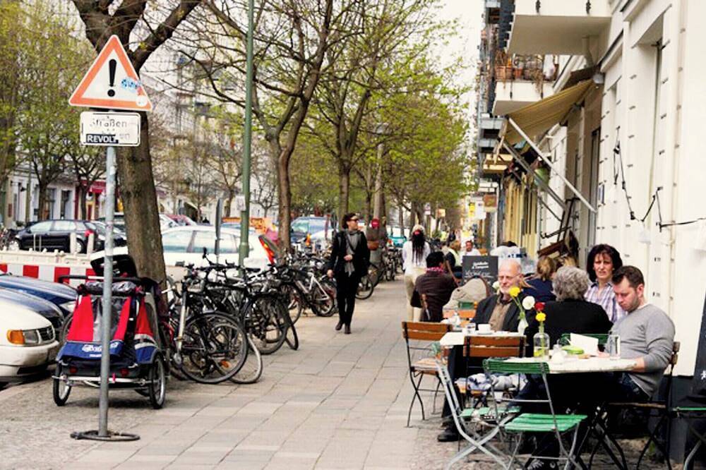 Ganze Wohnung, Über den Dächern Berlins mit Lift in Prenzlauer Berg Berlin, Berlin