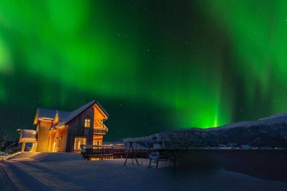 Villa for 12 Guests in Balsfjord, Troms og Finnmark