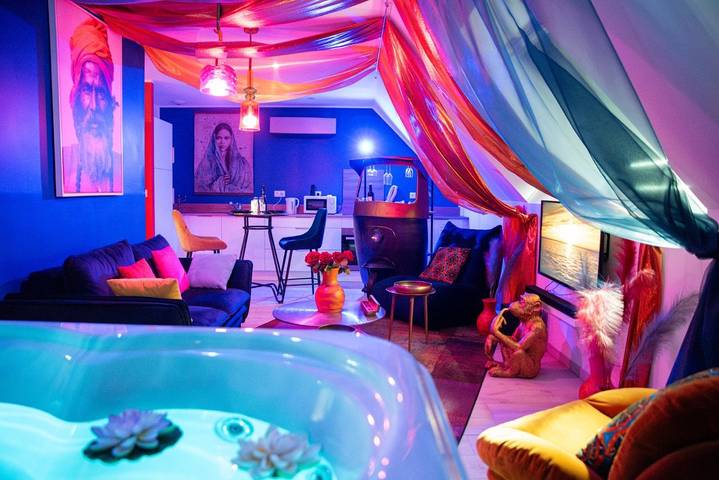 Gîte pour 2 personnes, avec jacuzzi et terrasse ainsi que jardin et sauna dans Zuydcoote