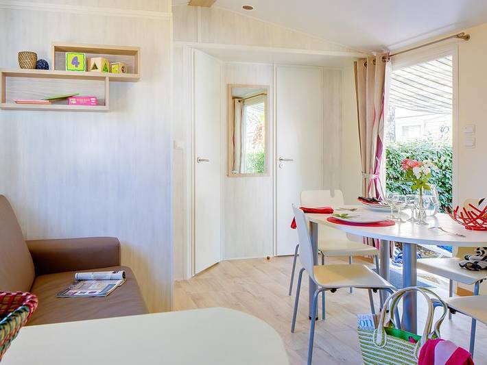 Camping Domaine de Sainte Véziane - Mobilheim 6 personen - Komfort+ Premium 3 - Klimaanlage - Tv in Bessan, Mittelmeerküste (Frankreich)