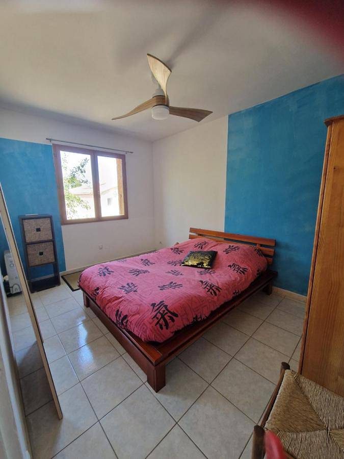 Location de vacances pour 8 personnes, avec vue ainsi que jardin et piscine, animaux acceptés à Campagnan - 2