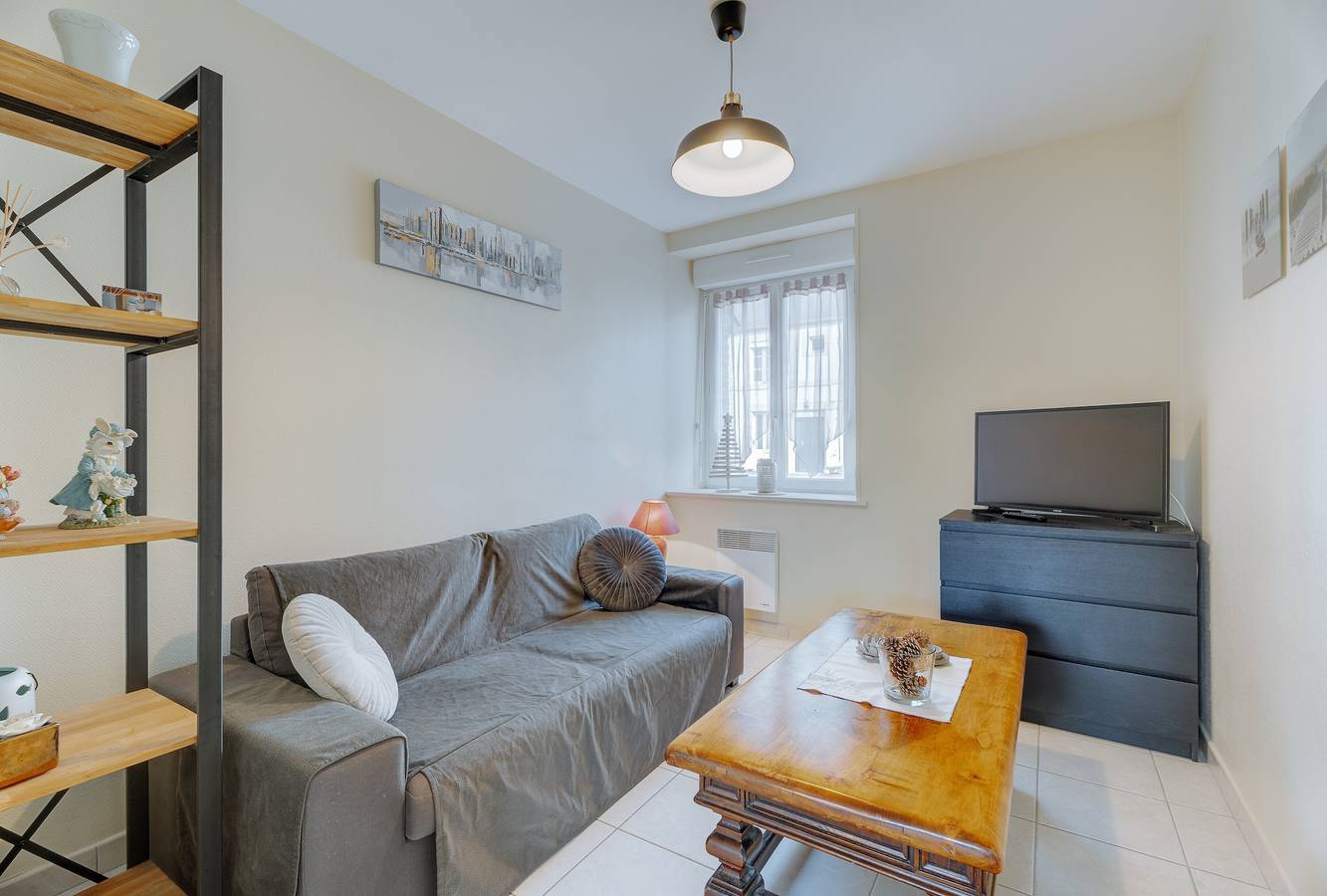 Apartamento entero, Apartamento 'Grain De Sable' con terraza privada y Wi-Fi in Saint-Benoît-des-Ondes, Bahía del Monte Saint-Michel