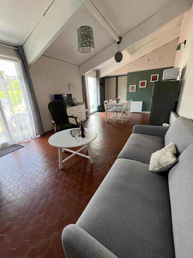 Location de vacances pour 5 personnes, avec jardin à Béthune - 2