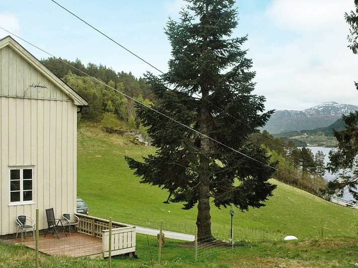Ferienhaus für 5 Personen, mit Terrasse in Heim