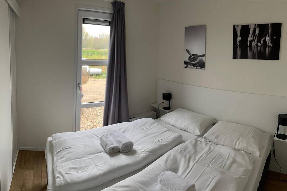 Top-modernes Chalet 'Aan het Water' mit großem Garten an der Ijssel in IJssel