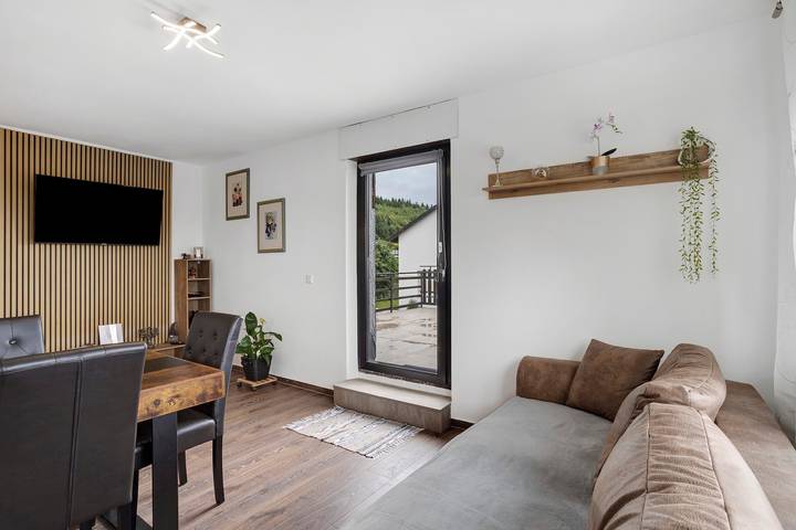 Ferienwohnung für 6 Personen, mit Balkon und Garten in Bestwig