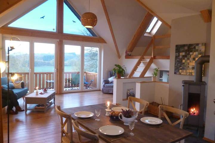 Ferienwohnung für 5 Personen, mit Garten und Balkon, mit Haustier