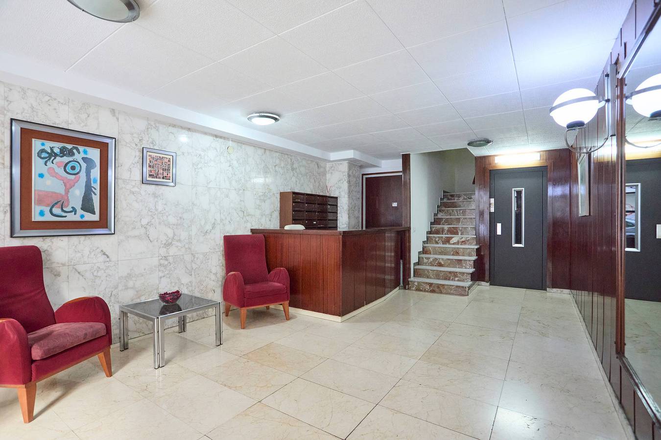 Appartement entier, 73Cop1034 - Spacious apartment with terrace in Barcelona Centre, Barcelone