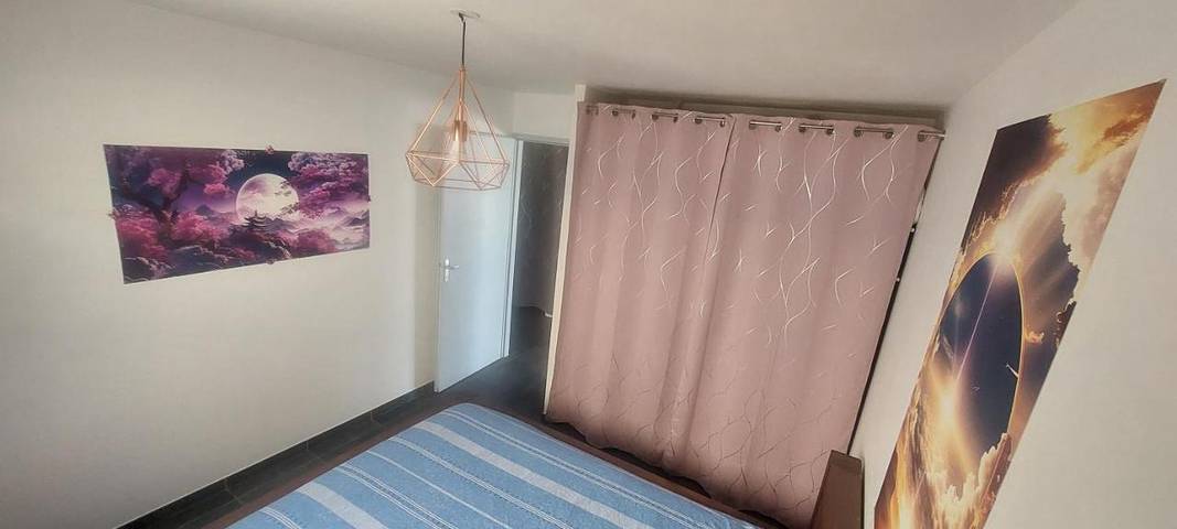 Location de vacances pour 8 personnes, avec jardin ainsi que piscine et vue, animaux acceptés à Saint-Paul-et-Valmalle - 3