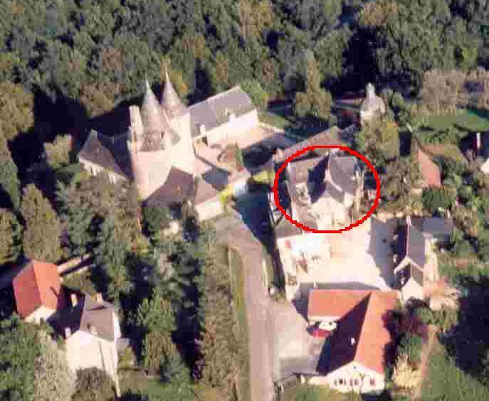 Gîte pour 8 personnes, avec piscine ainsi que terrasse et jardin en Dordogne - 4