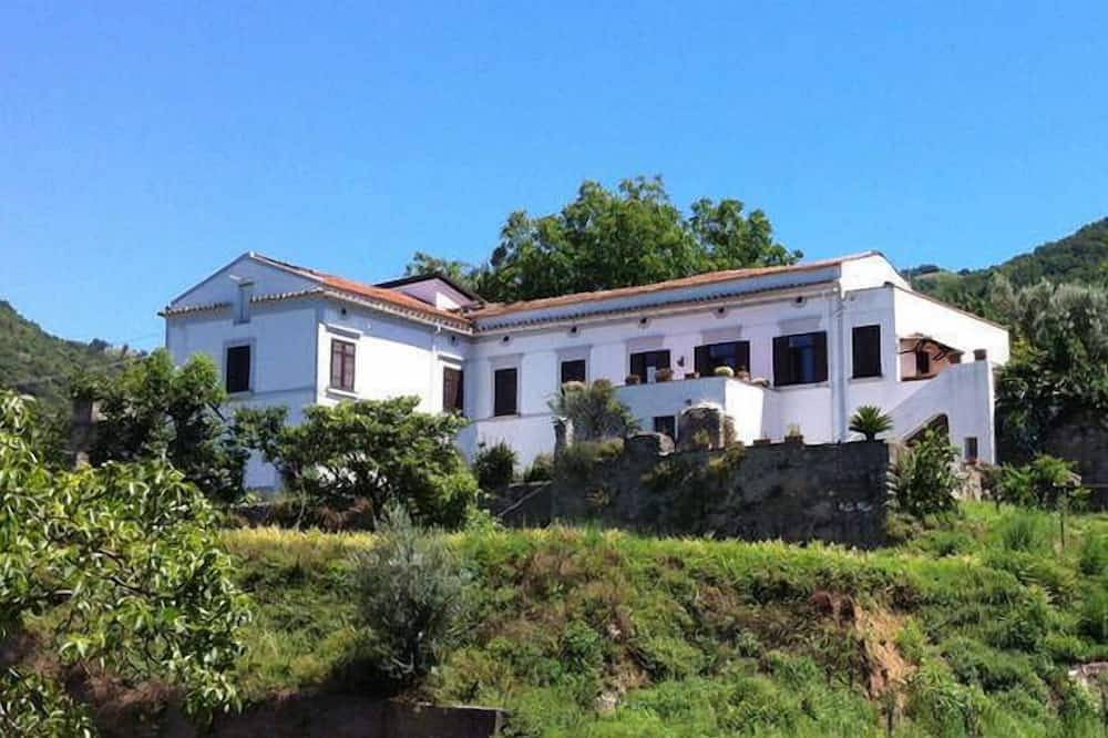 Casa vacanza a Cava dei Tirreni a partire da 313€ a notte