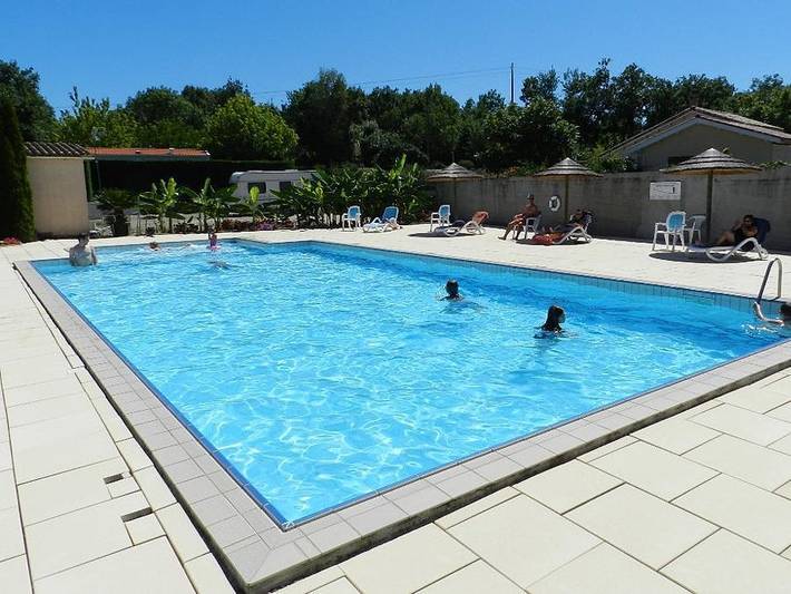 Camping pour 2 personnes, avec Jardin