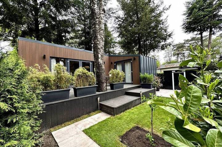 Ferienhaus für 4 Personen, mit Balkon und Pool sowie Garten - 1