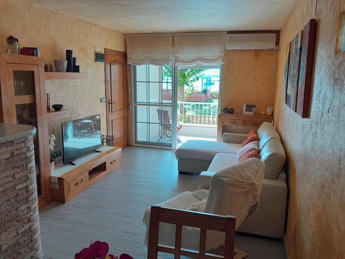 Gîte pour 5 personnes, avec piscine ainsi que vue et jardin dans La Manga del Mar Menor - 2