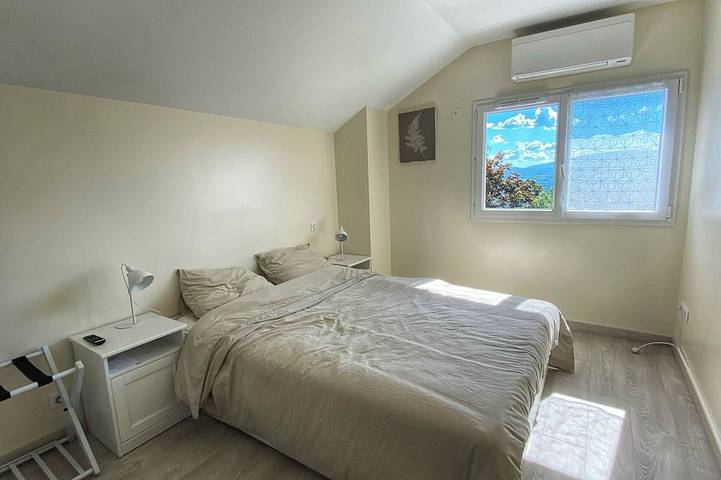 Maison 72 m2 meublée location vacance à la semaine proche Genève et stations ski in Bonne, Région de Saint-Julien-en-Genevois