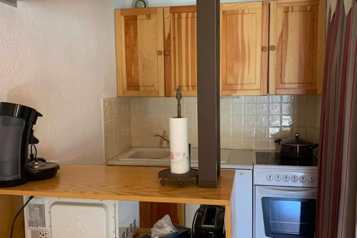 Gîte pour 6 personnes, avec balcon à Enchastrayes - 4