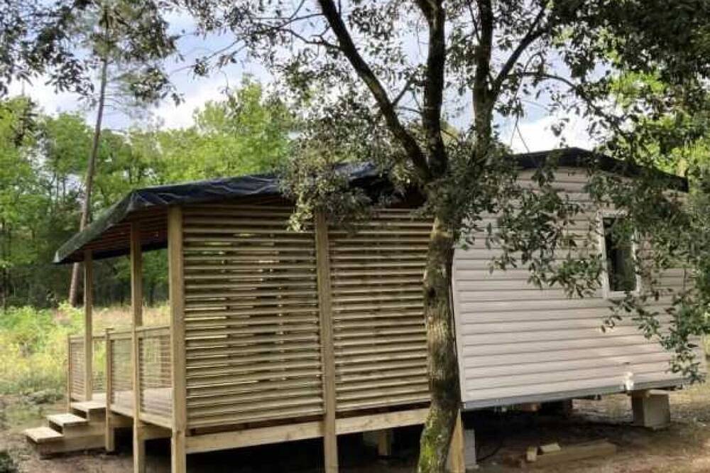 Camping 3 étoiles - Piscine  - eehcia in Bollène, Vaucluse