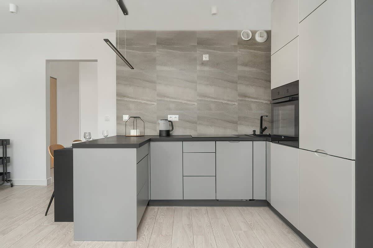 Monolocale intero, Komuny Paryskiej 72A | Wroclaw | Bright Studio | Wi-Fi | Balcony | Pet Friendly in Breslavia, Niederschlesien