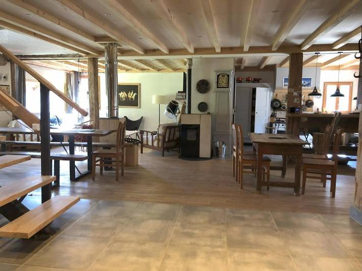 Casa rural para 15 personas, con balcón y vistas - 1