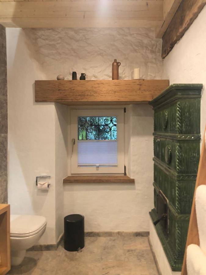 Location de vacances pour 5 personnes, avec balcon et vue sur le lac ainsi que vue et jardin à Hallstatt - 4