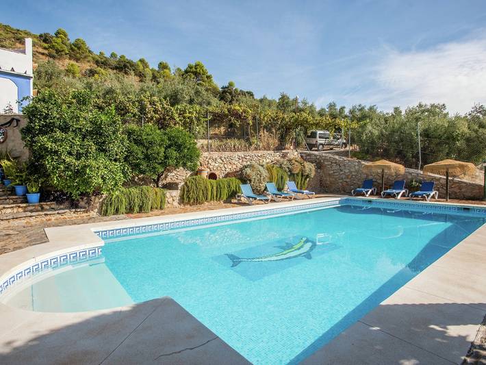 Cottage à Rute avec piscine et vue lac in Rute, Sierras Subbéticas