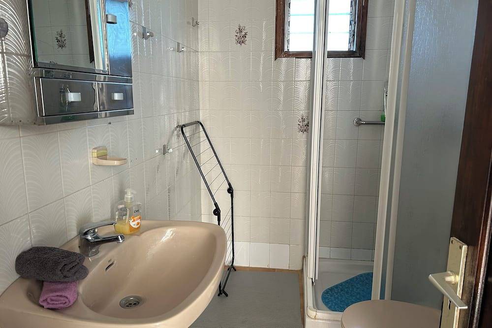 Casa Liro yra apsupta gamtos, nuostabūs vaizdai į vandenyną. in Garachico, North Tenerife