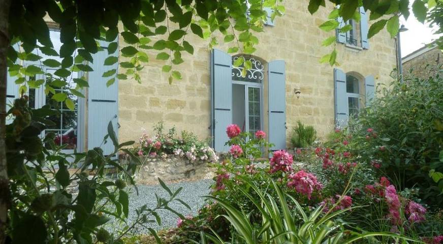 Gîte pour 8 personnes, avec jardin et terrasse en Gironde