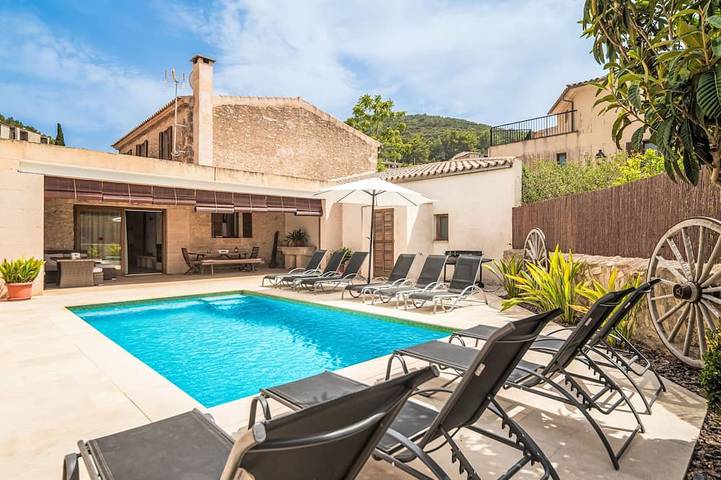 Casa de vacaciones para 10 personas, con balcón y piscina - 1