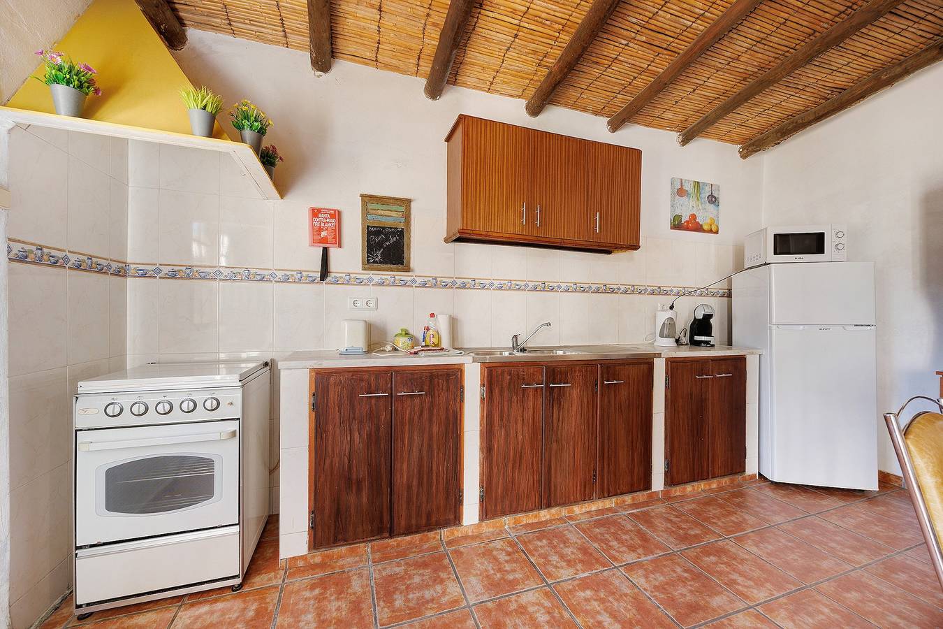 Casa de Férias 'Girassol' com Piscina Partilhada e Wi-Fi in Luz de Tavira, Ria Formosa