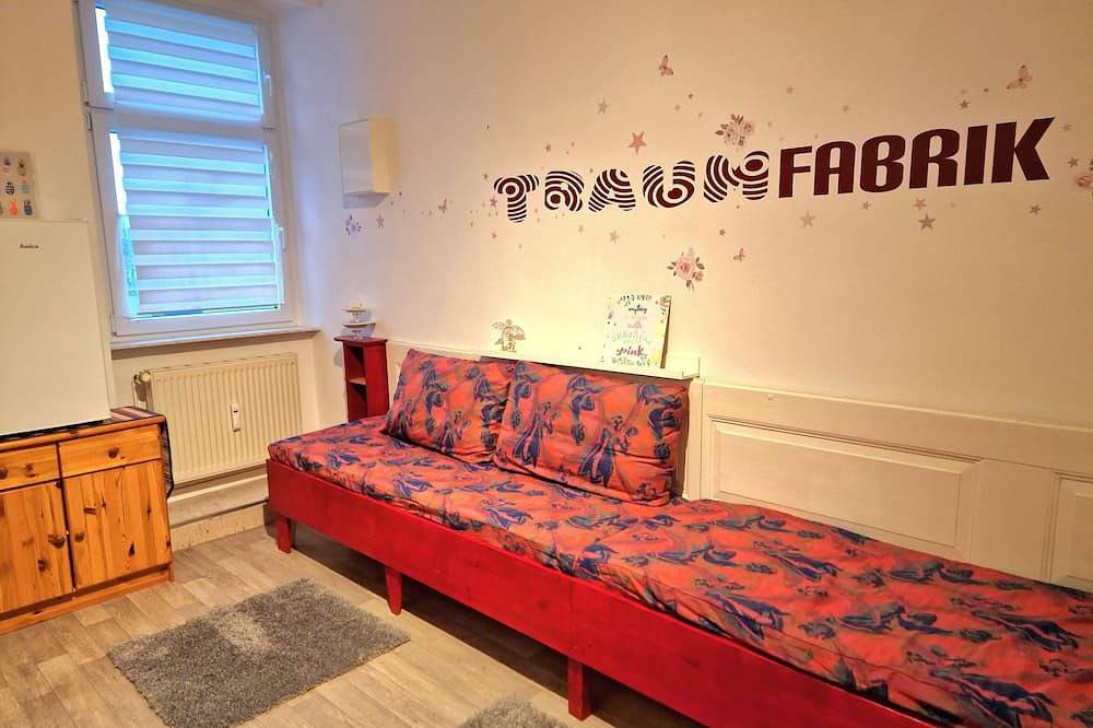 Ganze Wohnung, Gästequartier \"mittendrin\" in Coswig (Anhalt) in Coswig (Anhalt), Dessau-Wörlitzer Gartenreich