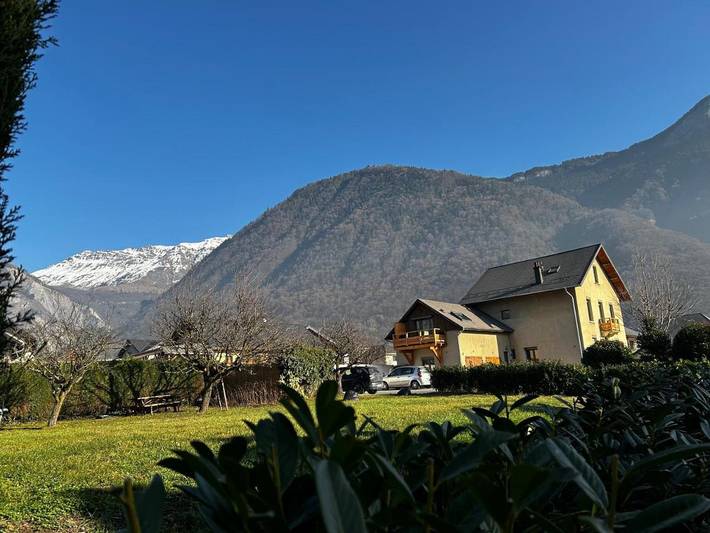 Gîte pour 5 personnes, avec vue et jardin à Saint-Avre - 4
