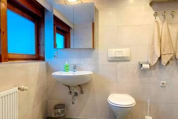 Apartment for 6 People in Mayrhofen, Ziller valley alps, Photo 4