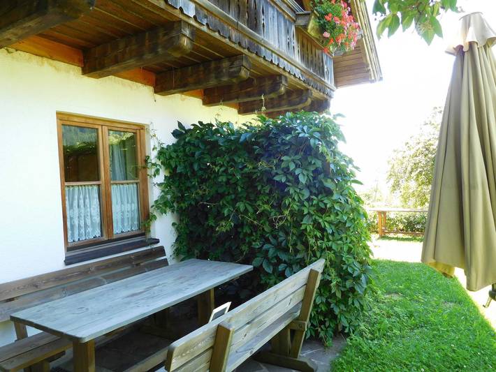 Ferienwohnung für 3 Personen, mit Garten und Terrasse sowie Ausblick, kinderfreundlich in Treffen am Ossiacher See - 4