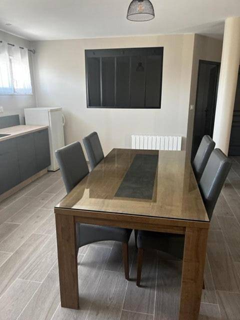 Gîte pour 4 personnes, avec jardin et terrasse à Saint-Pardoux-la-Rivière