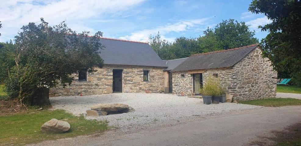 Location de vacances pour 4 personnes, avec vue et jardin, animaux acceptés à Cast - 2