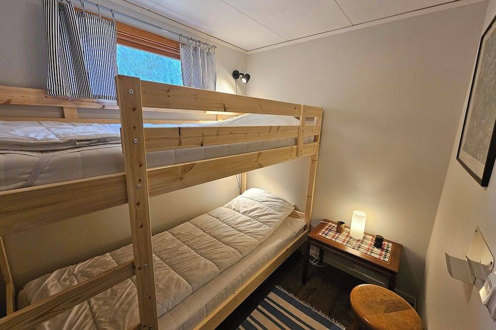 Stuga för 4 Personer med bubbelpool in Kalvshult, Kronobergs