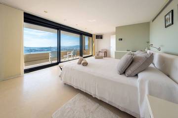 Villa pour 8 Personnes dans Cap Martinet, Santa Eulària des Riu, Photo 1