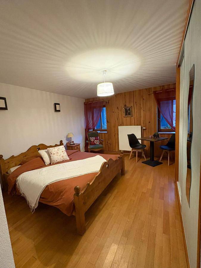 Chambre d’hôte pour 3 personnes, avec jardin ainsi que jacuzzi et sauna, adapté aux familles dans les Vosges - 2