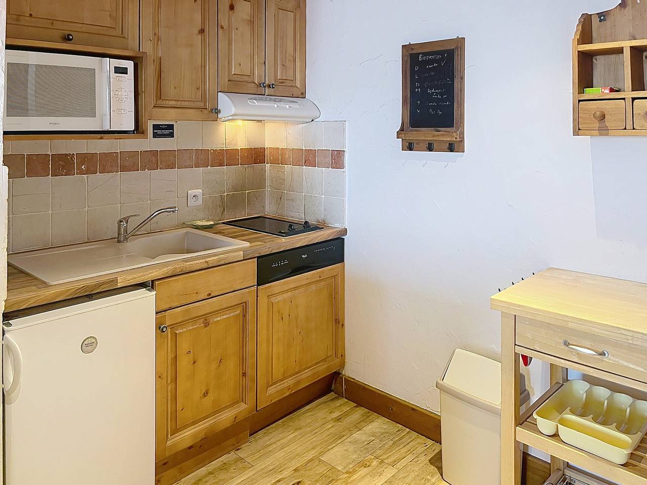 Appartement entier, Appartement lumineux 2 pièces, balcon vue montagne in La Rosière, Montvalezan