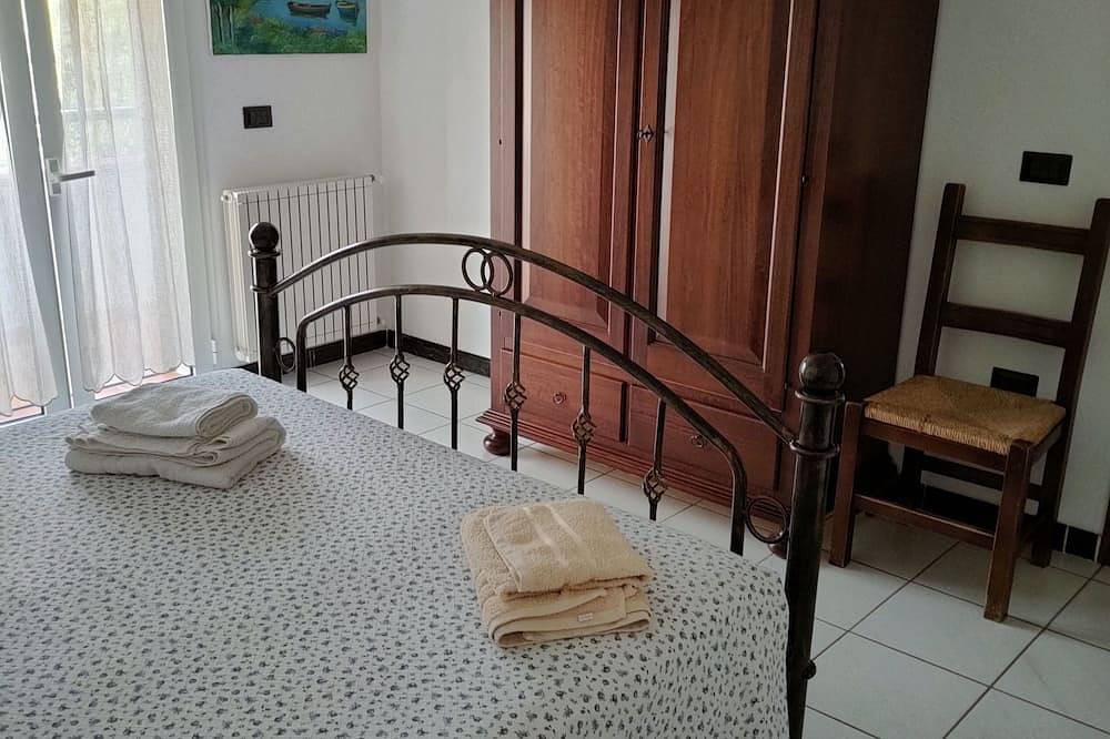 Appartamento intero, Sardinia apartment with garden hinterland of Cagliari \ncin.It092011C2000Q1814 in Capoterra, Cagliari e Dintorni