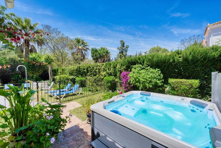 Casa rural para 12 personas, con jardín en Estepona - 3