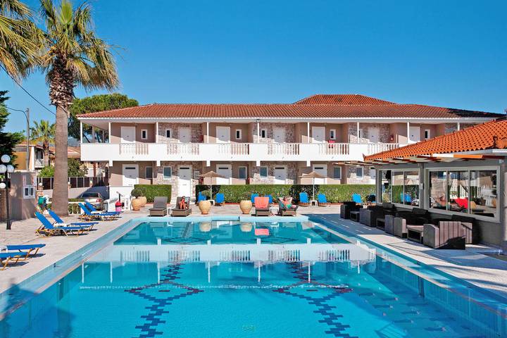 Appartamento per 5 persone, con balcone e piscina per bambini nonché giardino a Zante