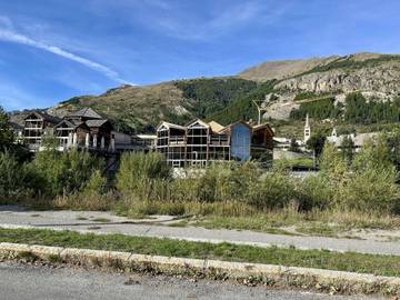 Gîte pour 4 personnes, avec jardin à Le Monêtier-les-Bains