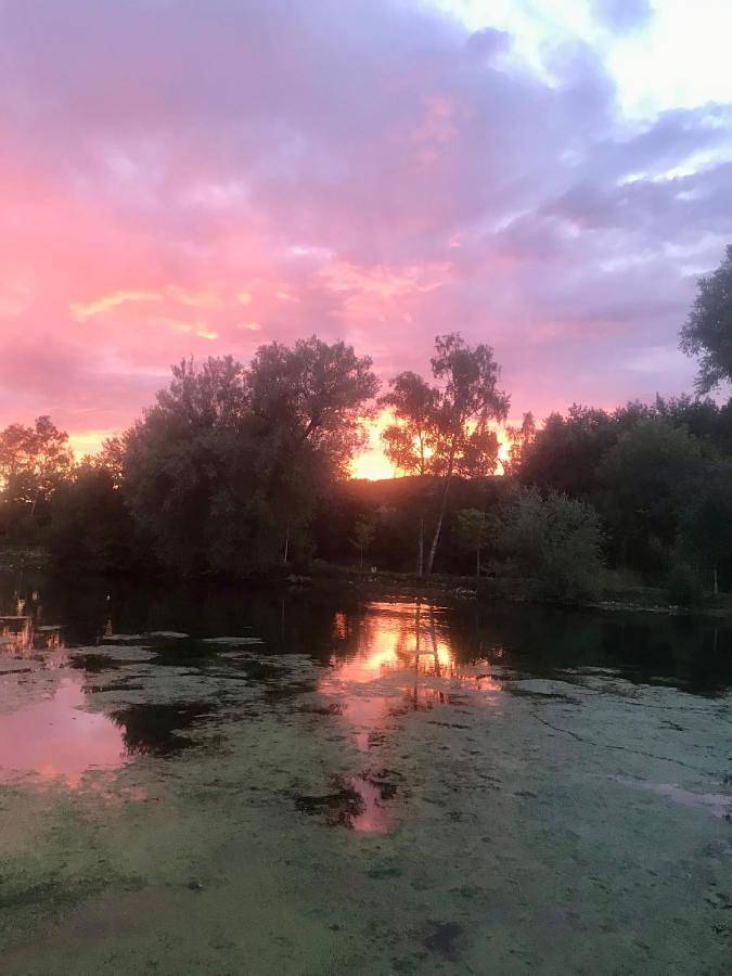 Location de vacances pour 4 personnes, avec jardin ainsi que vue et vue sur le lac, animaux acceptés dans La Bonneville-sur-Iton - 2