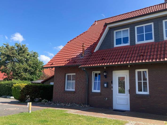 Ferienwohnung für 4 Personen, mit Terrasse und Garten sowie Pool und Sauna in Carolinensiel