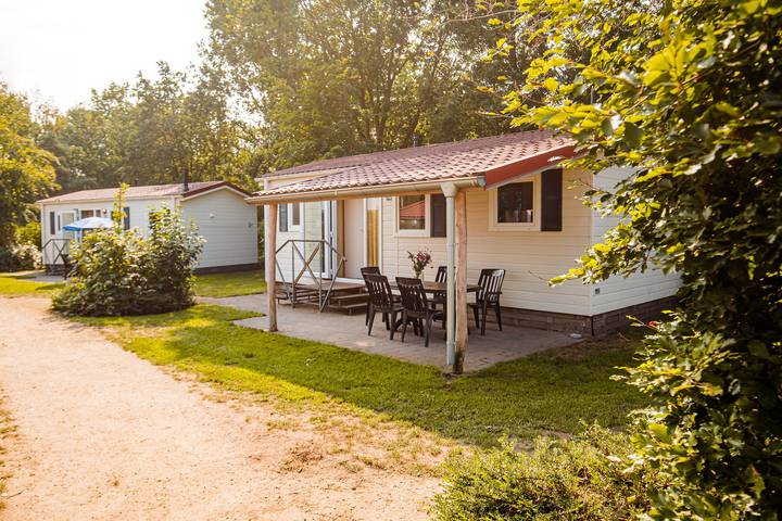 Appartement voor 5 personen, with Balkon/Terras and Terras as well as Zwembad in Bergen (Limburg)