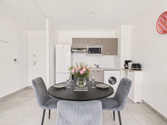 Apartamento entero, A 950 m de la playa, apartamento para 2 in Le Pouliguen, Côte de Jade
