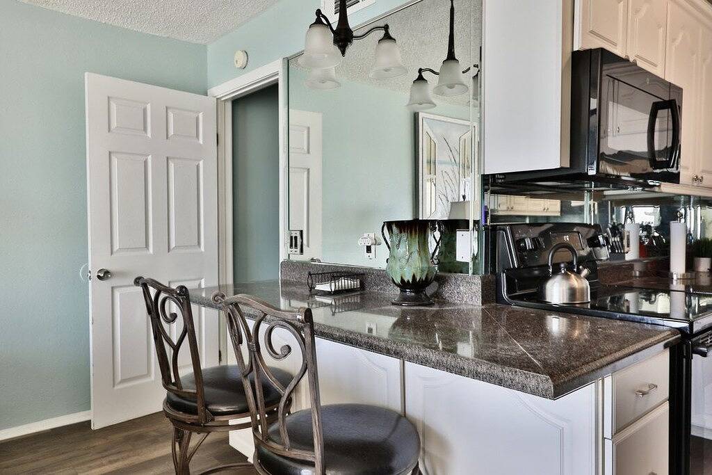 Ganze Wohnung, Summit 1Br 1.5Ba on the 8th floor! in Panama City (Florida), Emerald Coast