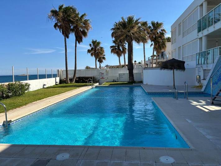 Apartamento de vacaciones para 6 personas, con piscina además de jardín y vistas, Se admiten mascotas - 1